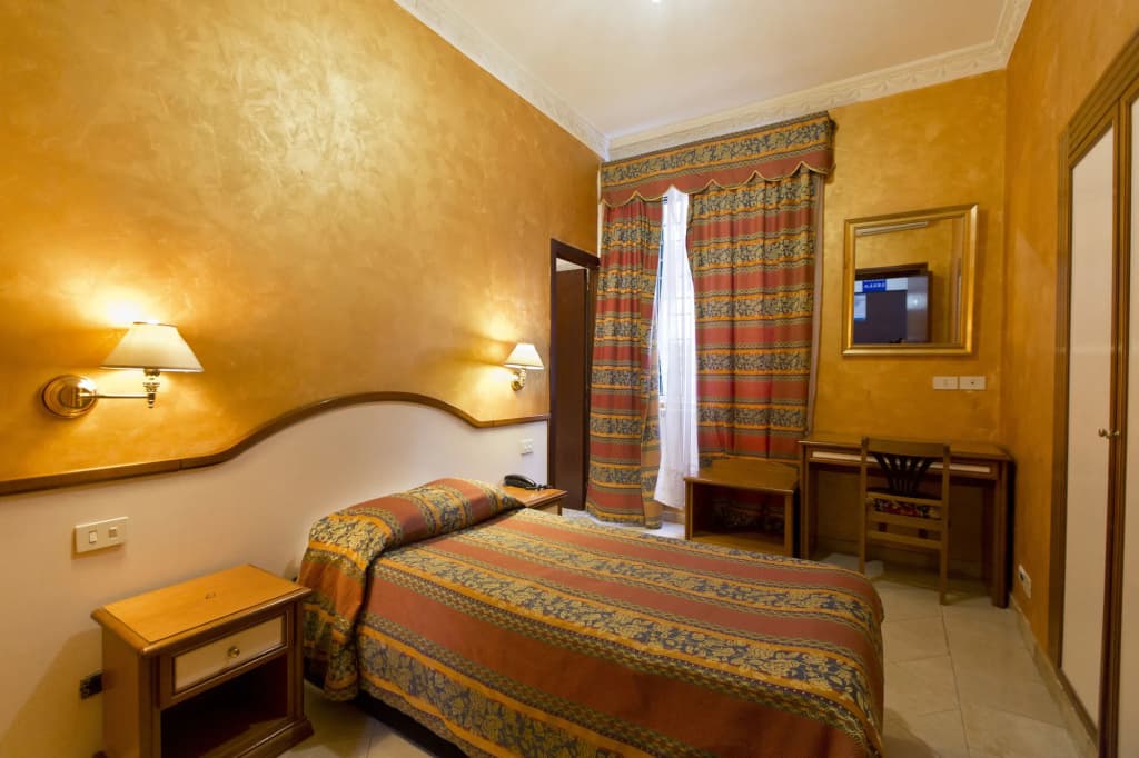 Hotel Lella - photo 4