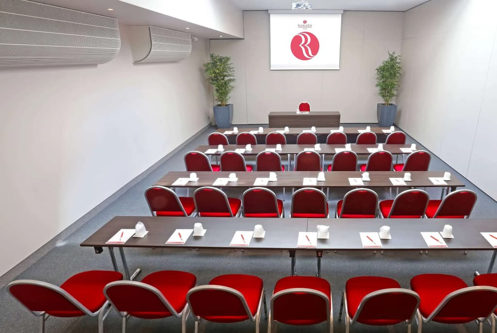 Hotel Ramada Plaza by Wyndham Milano - photo 3