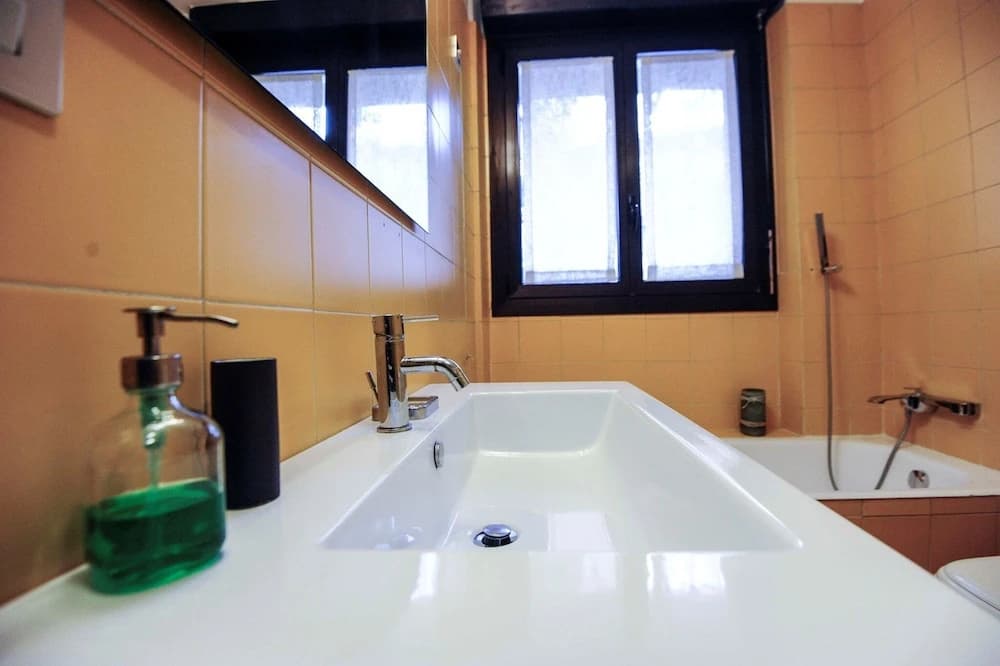 Park Apartment - photo 14