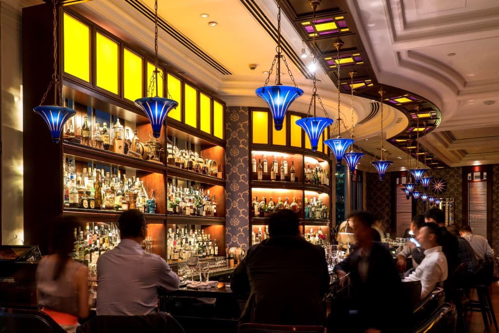 Island Shangri-La, Hong Kong - photo 43