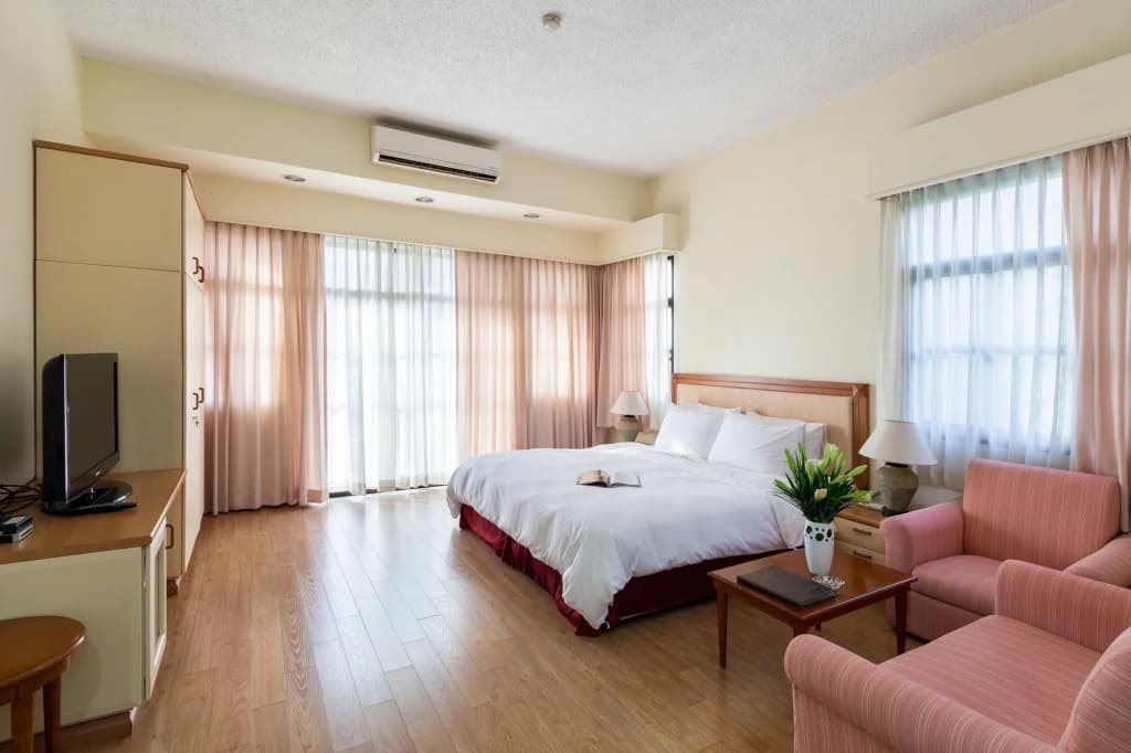 Oriental Palace Apartments Hanoi - photo 7