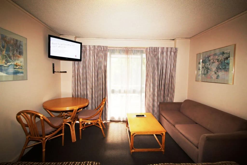 Beaumaris Bay Motel - photo 12