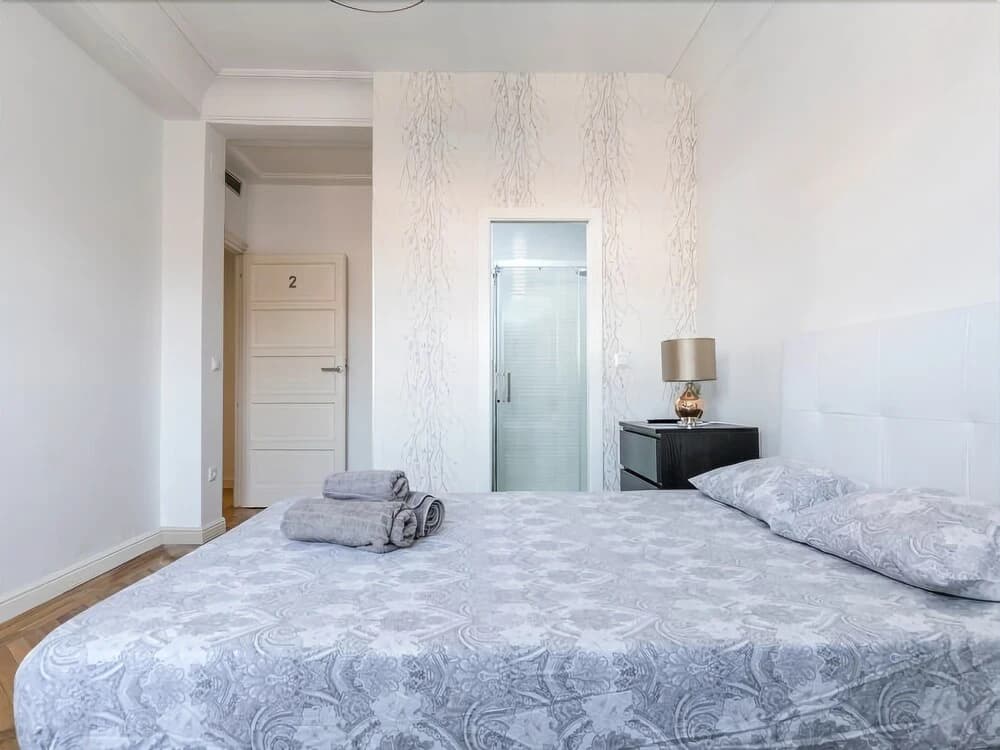 HOMEABOUT LUXURY GRAN VÍA House - photo 5