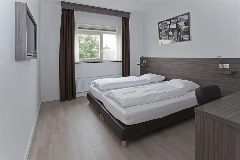Hotel De Keizerskroon - photo 3