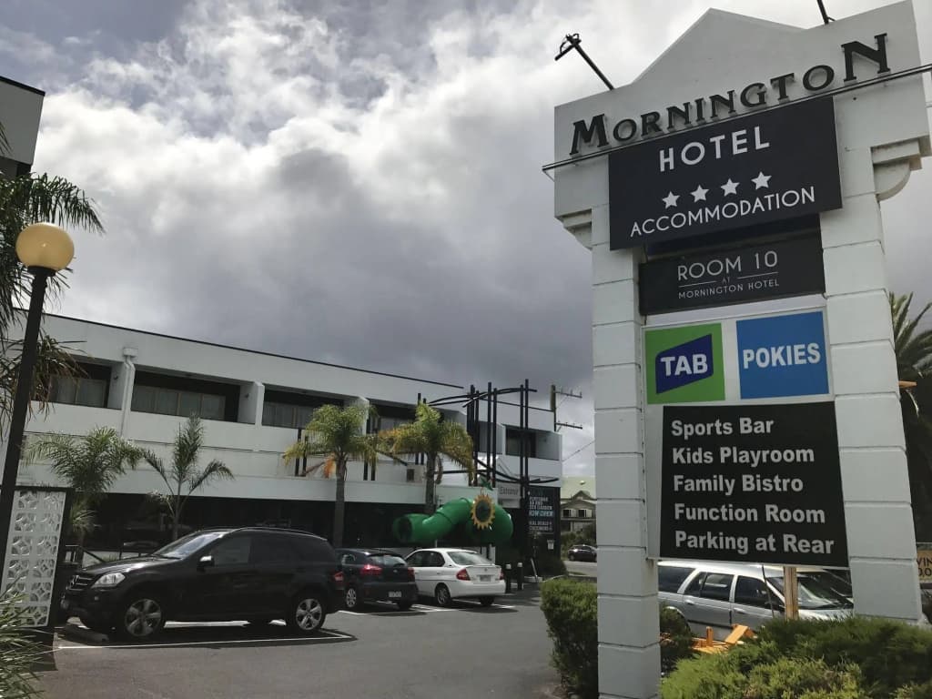 Mornington Hotel - main photo