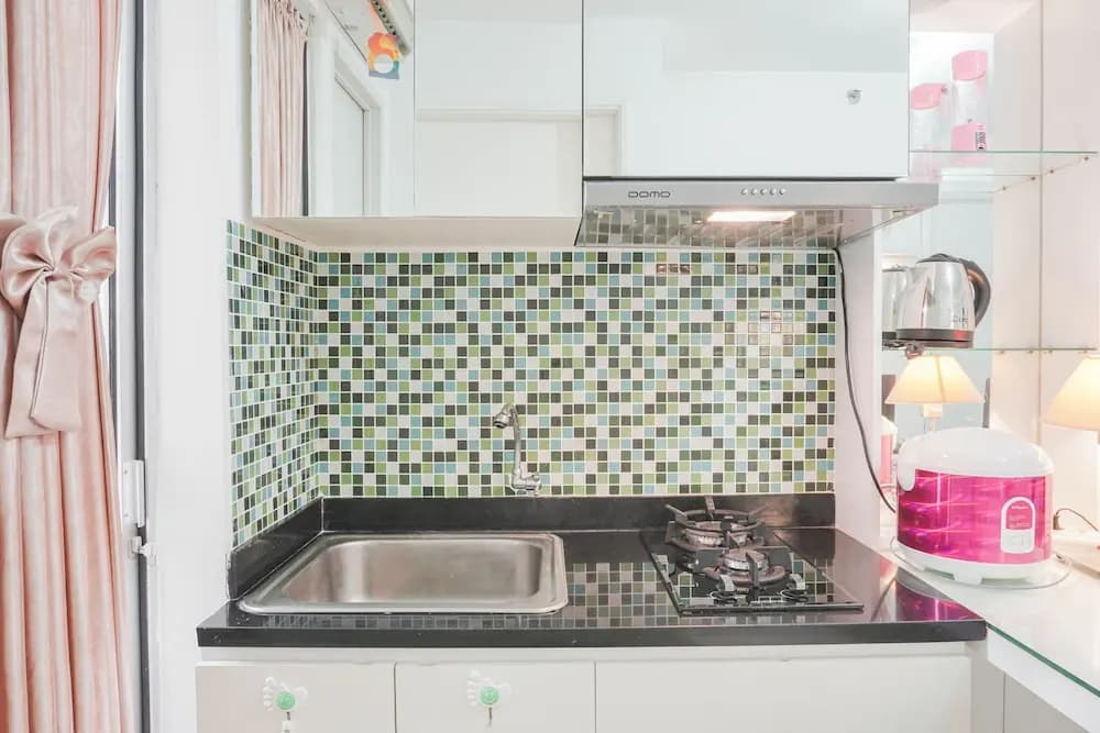 Elegant 2BR at Bassura City Apartment - photo 9