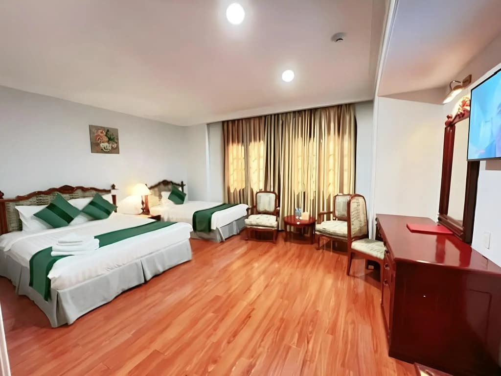 Riverside Hotel - photo 5