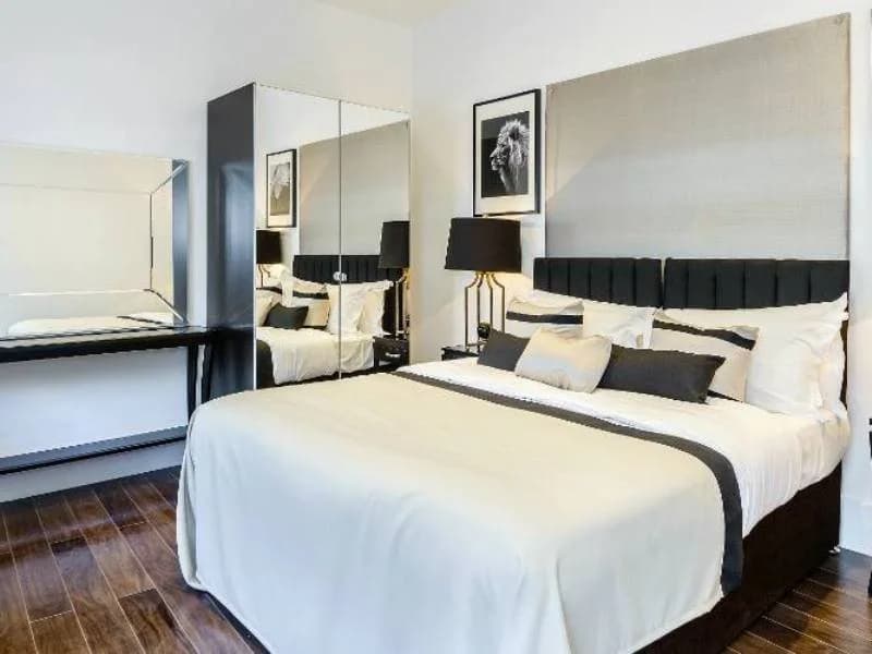 MiNC Mayfair Court - photo 2