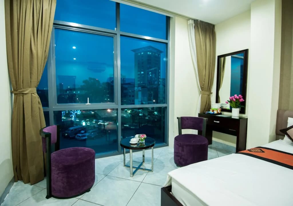 Phu Nhuan Hotel - photo 4