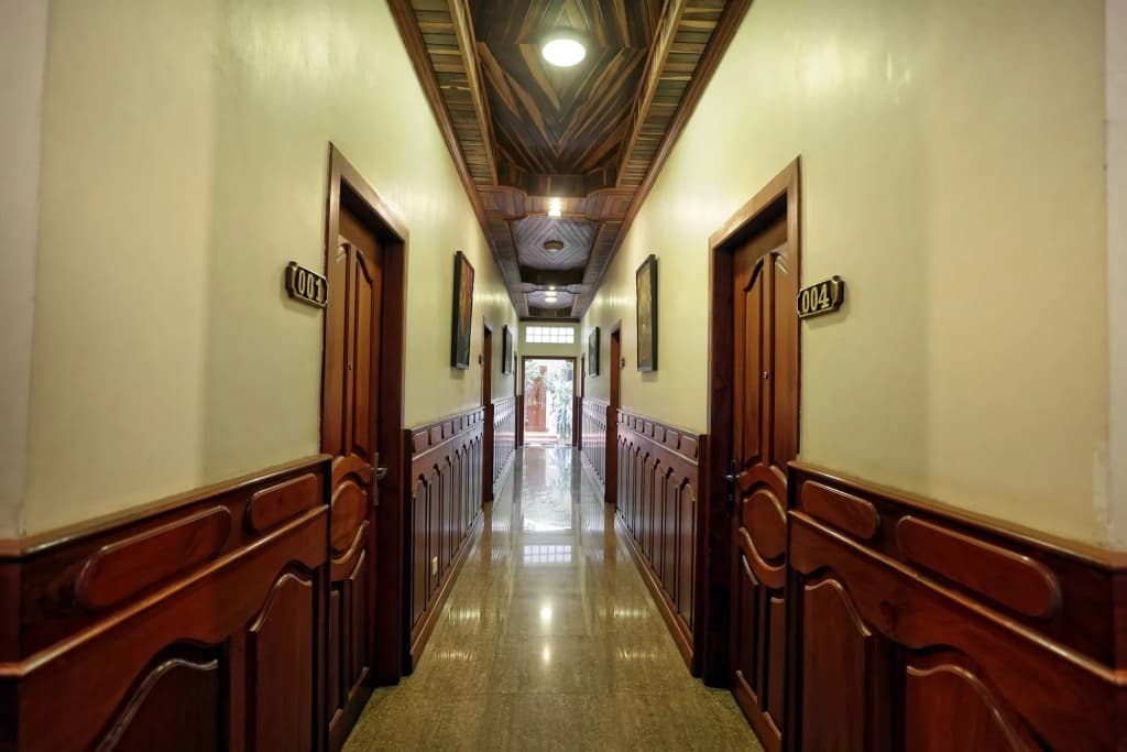 Forest King Hotel - photo 16
