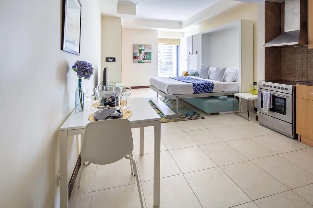 Spacious + Modern Studio in JLT - Sleeps 3 - photo 6