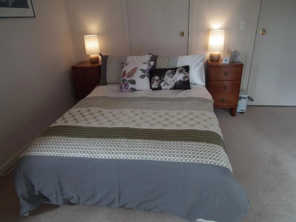 Frenchs Forest Bed and Breakfast - photo 3