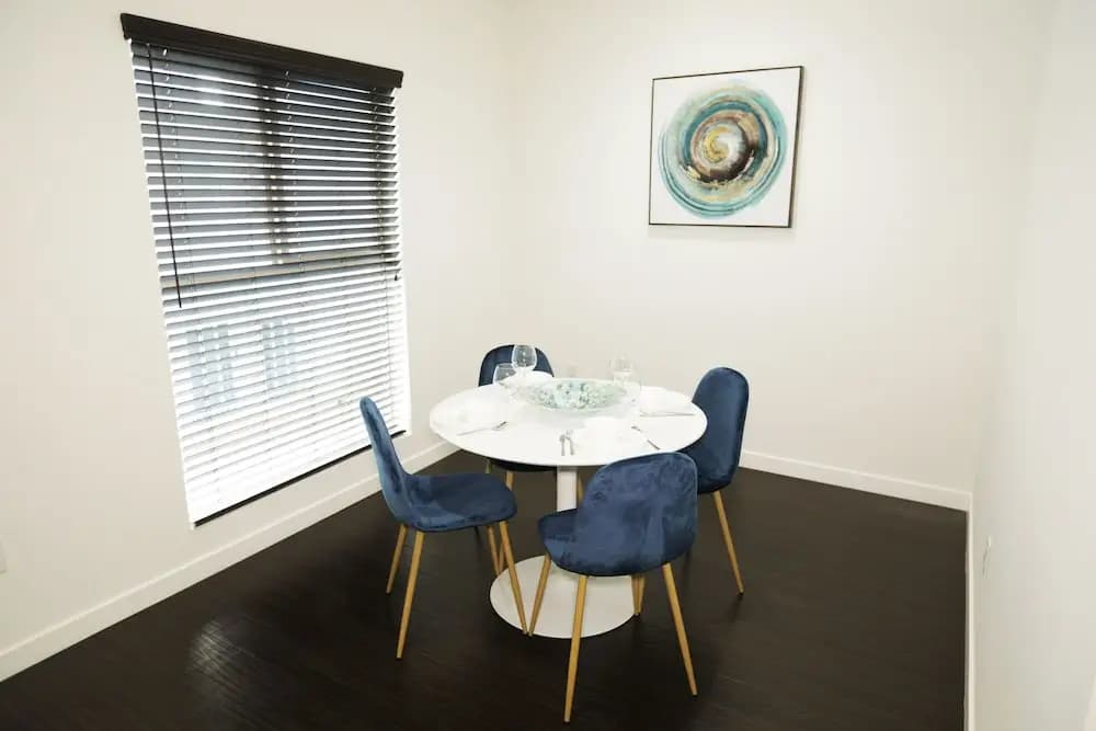 Executive Suites - photo 25