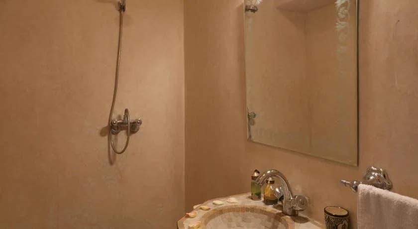 Riad Capri - photo 44