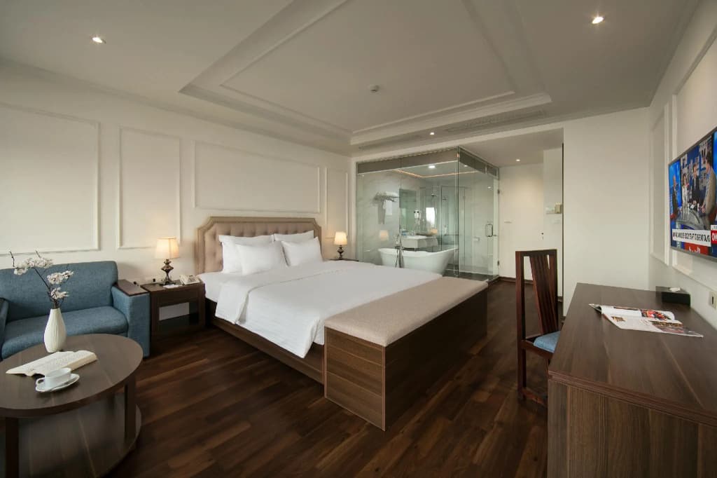 Quoc Hoa Premier Hotel and Spa - photo 2