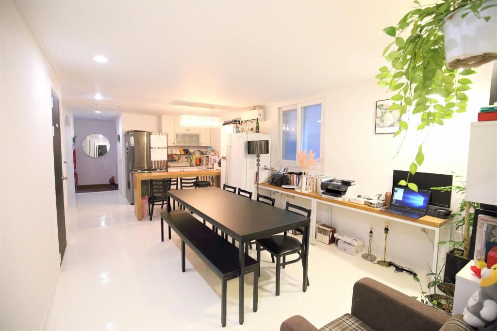 Zibro S Guesthouse - photo 3