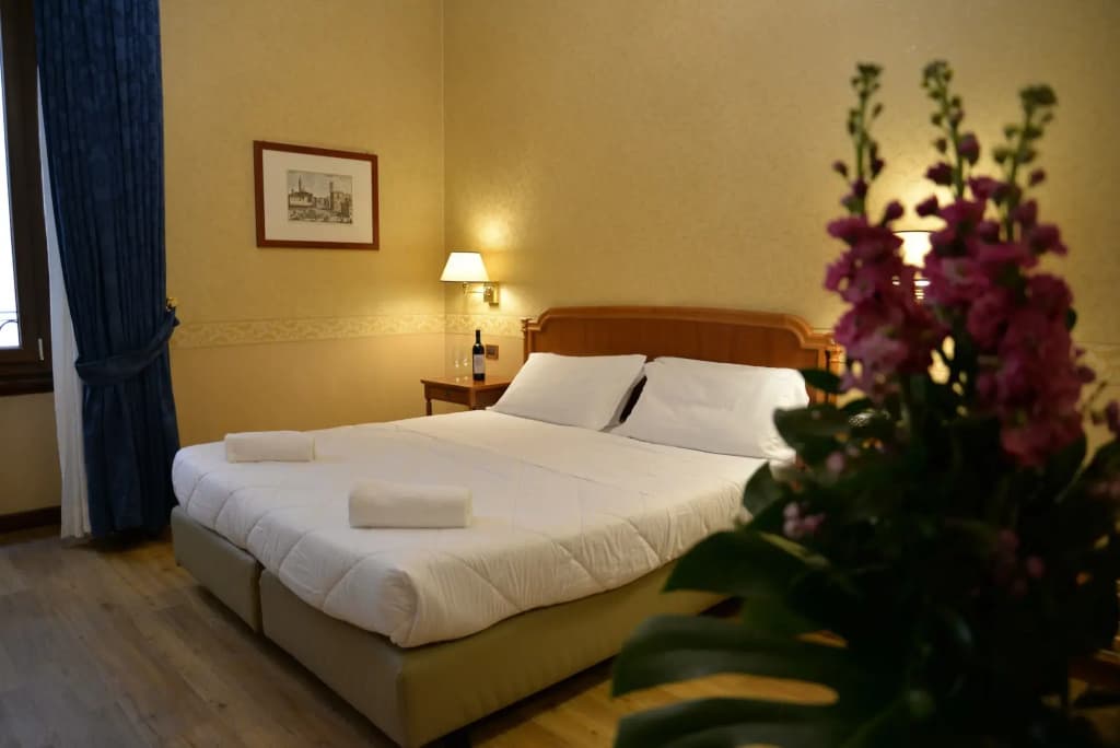 Strozzi Palace Hotel - photo 9