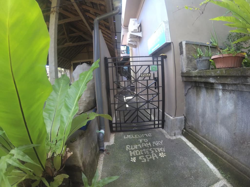 Rumah Ary Homestay & Spa - photo 13