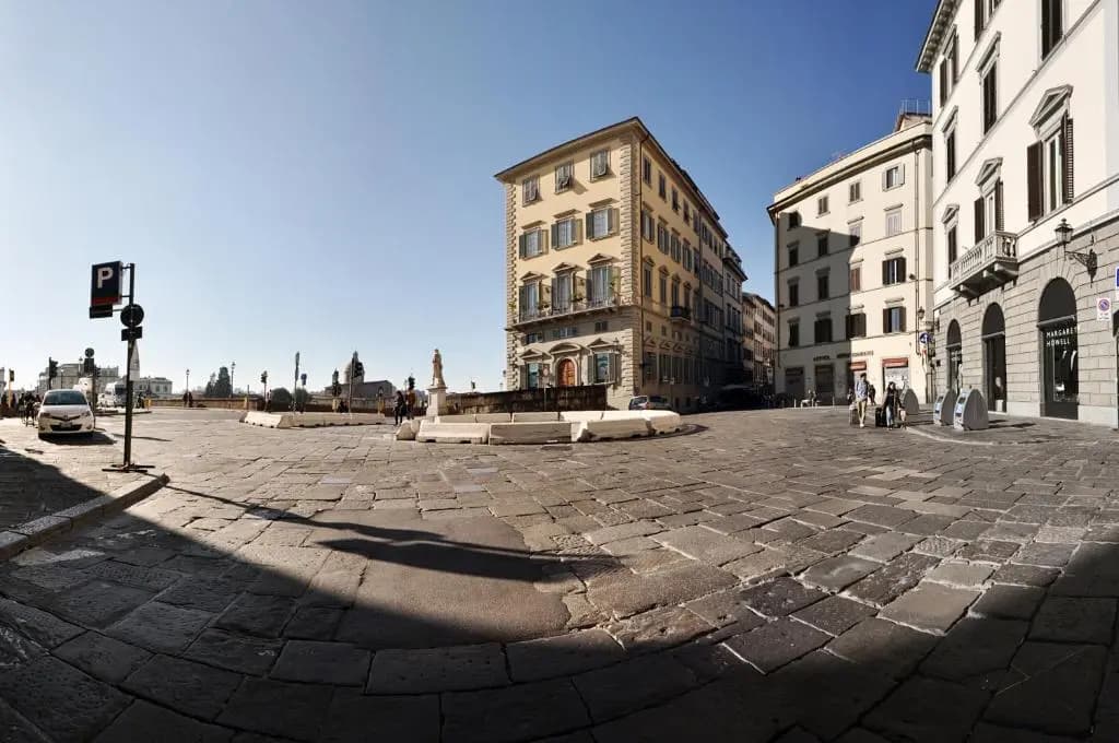 San Lorenzo Palace - photo 3