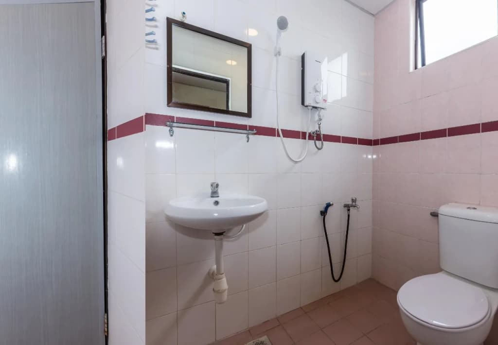 Hotel Bamboo By OYO Rooms - photo 7