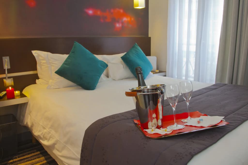 Hotel Lumières Montmartre Paris - photo 9
