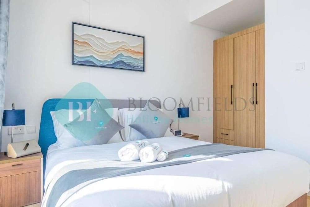 Bloomfields Incredible 1BR In Oasis - photo 1