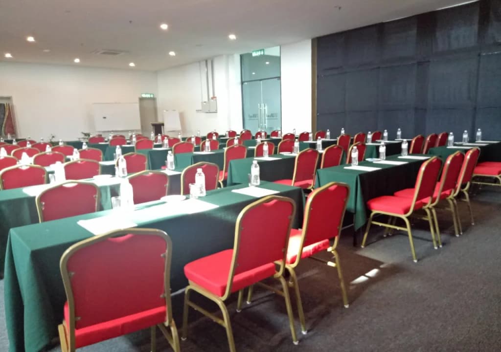 D'Wharf Hotel & Serviced Residence - photo 13