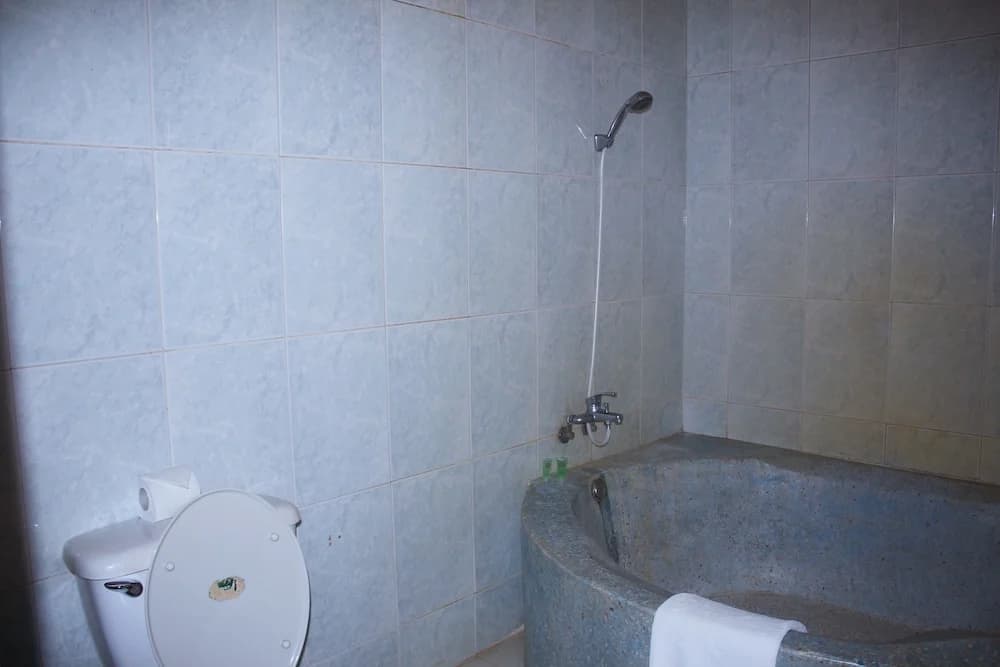 Suryavara Residence Hotel - photo 8