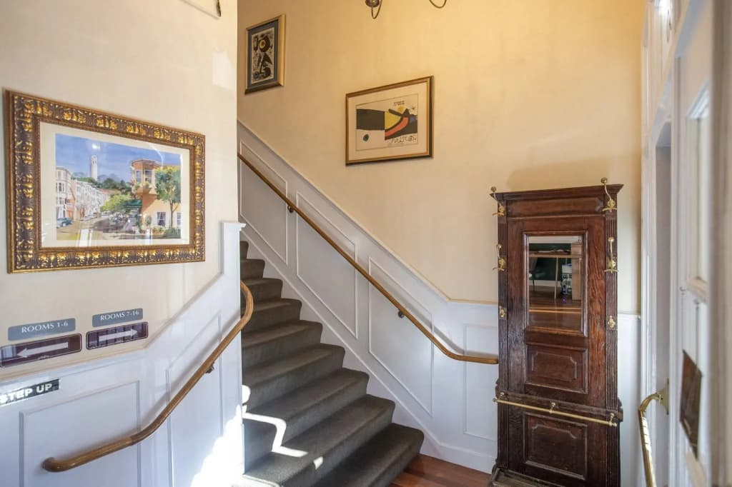 Washington Square Inn - photo 15