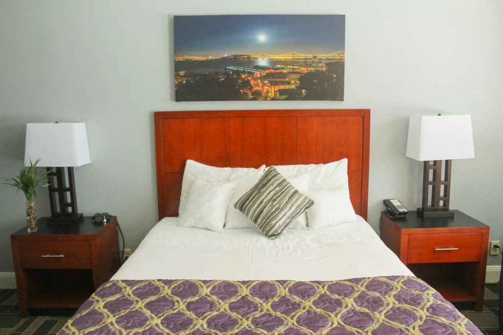 Bay Bridge Inn - photo 6