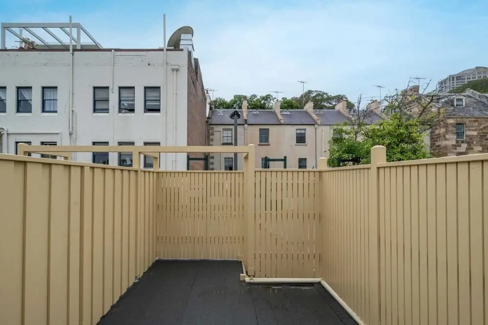 Harbour View 4 Bed House The Rocks - photo 12