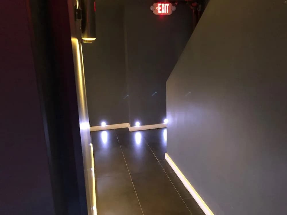 Fabe Suites Flat Iron - photo 10