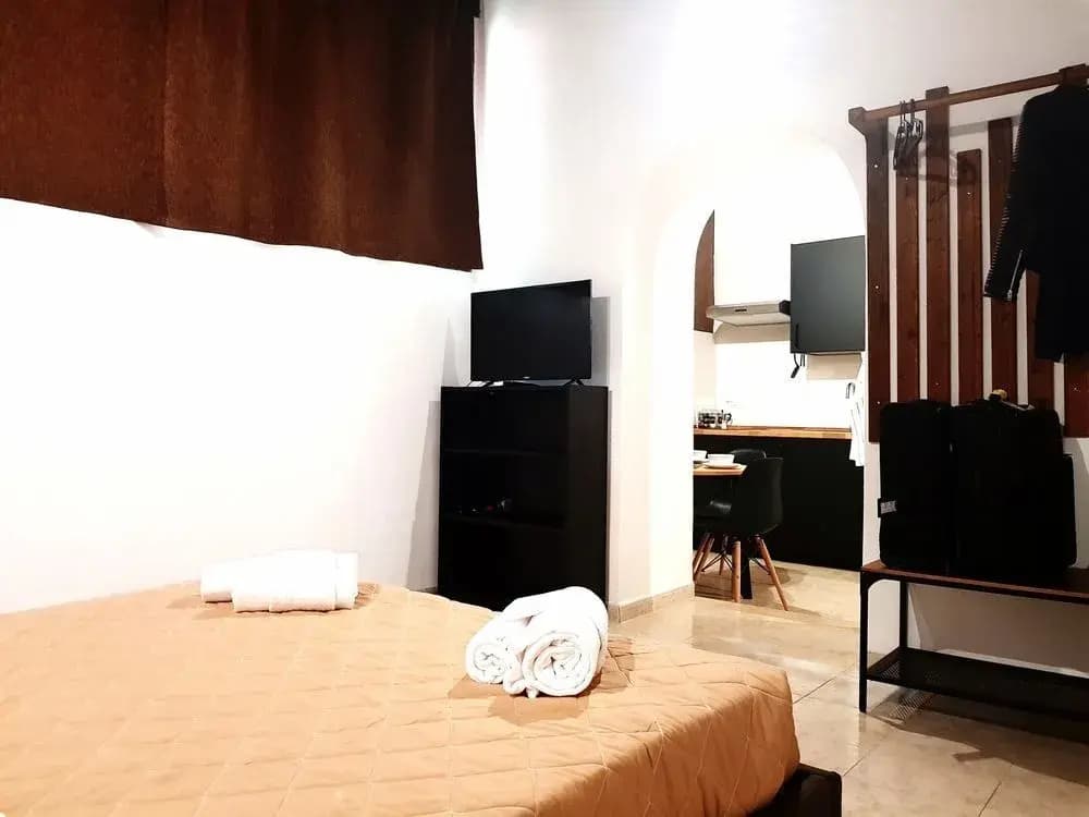 Rome Apartments - photo 3