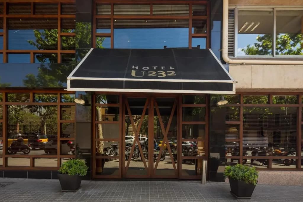 U232 Hotel - photo 1