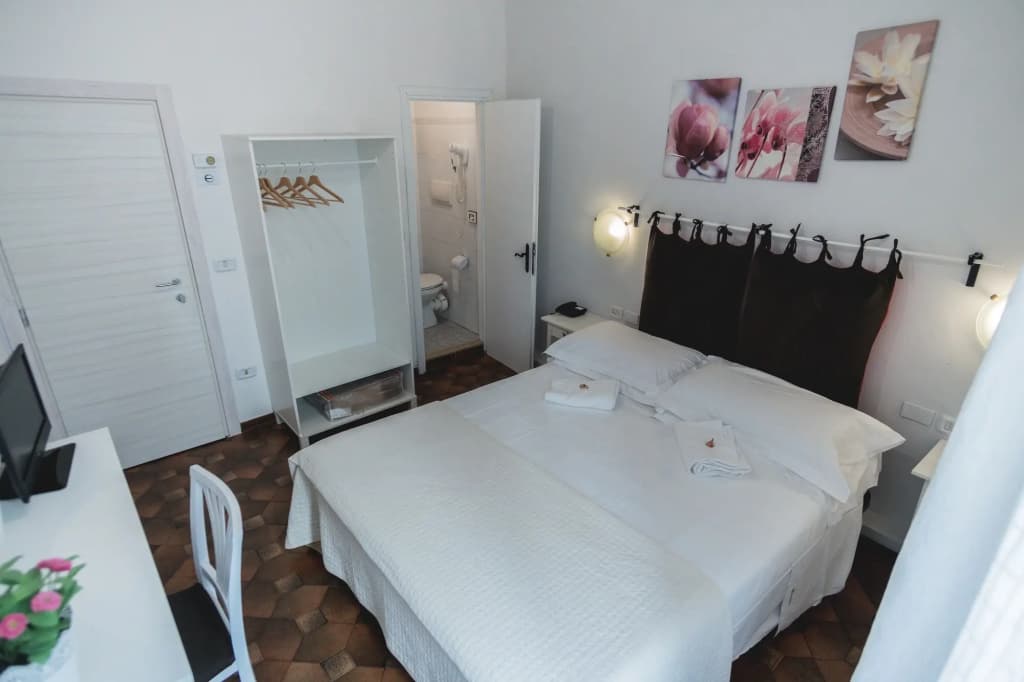 Hotel Victoria - photo 2