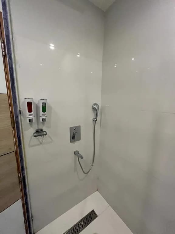 Iris Park Hotel - photo 36