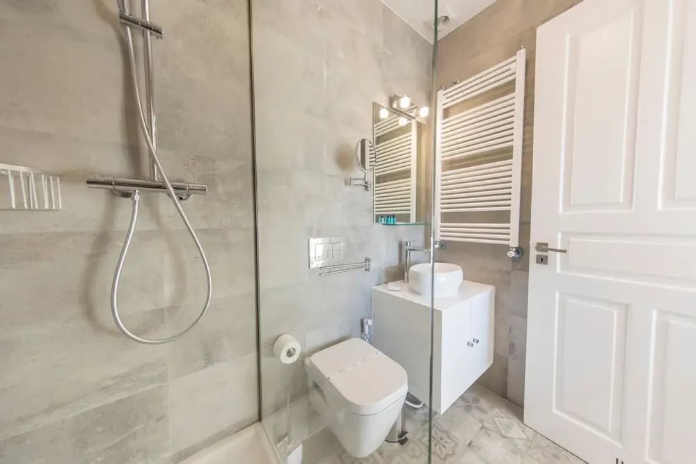 Spacious 4bdr River View - photo 3