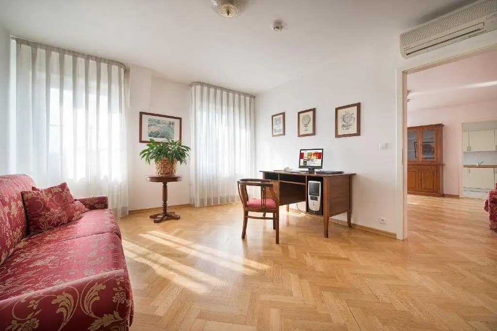 Hotel Suite Home Prague - photo 18