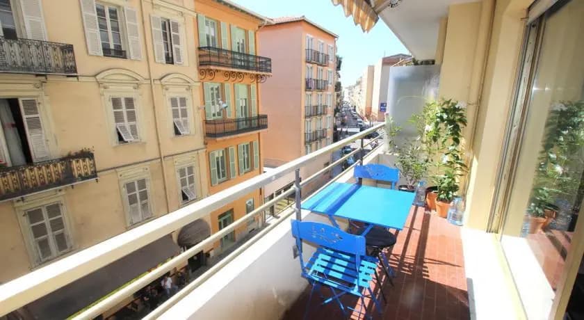 Riviera Rent Apartments -Bonaparte - photo 8