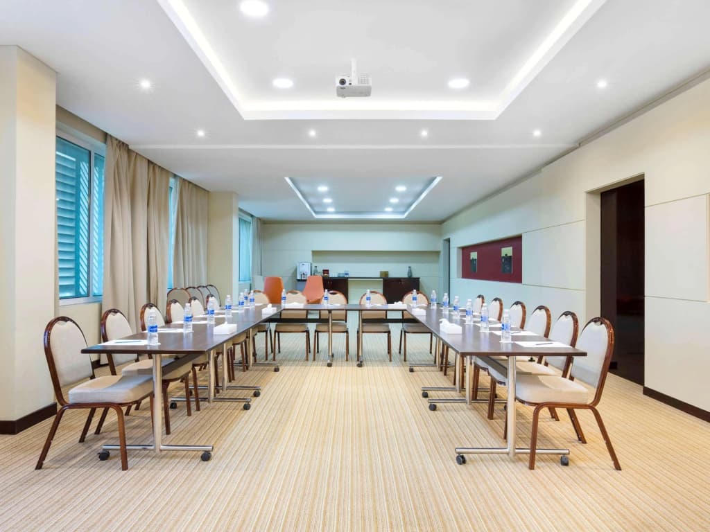 Ibis Muscat Hotel - photo 4