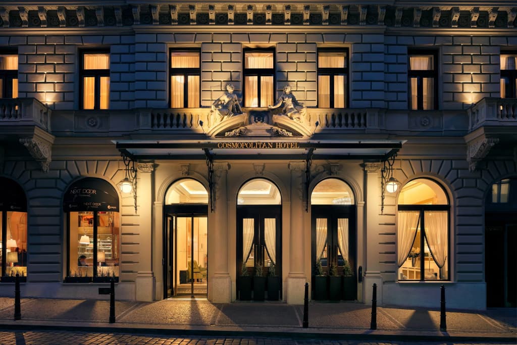 Cosmopolitan Hotel Prague - photo 1