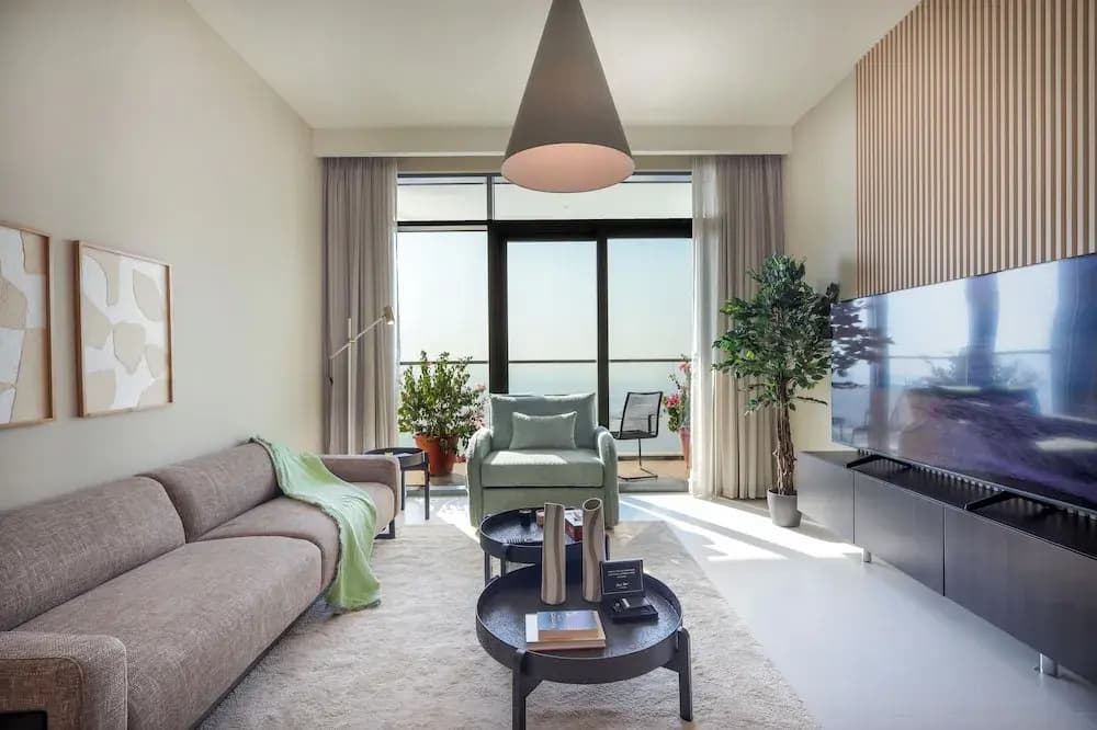 Aya - Exquisite Beachfront 1BR Living in Palm Jumeirah - photo 10
