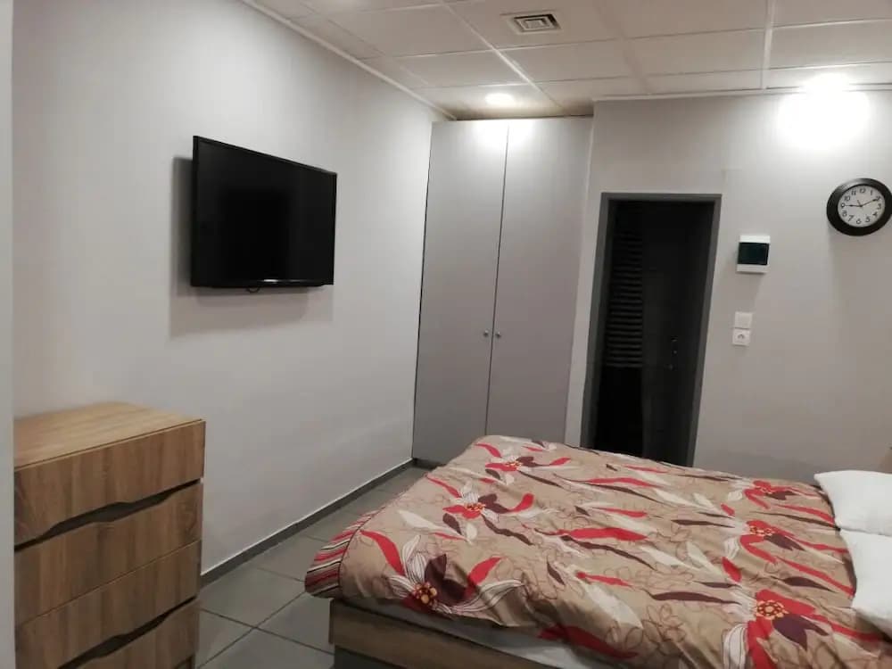 Cozy Studio Near Acropolis - photo 4