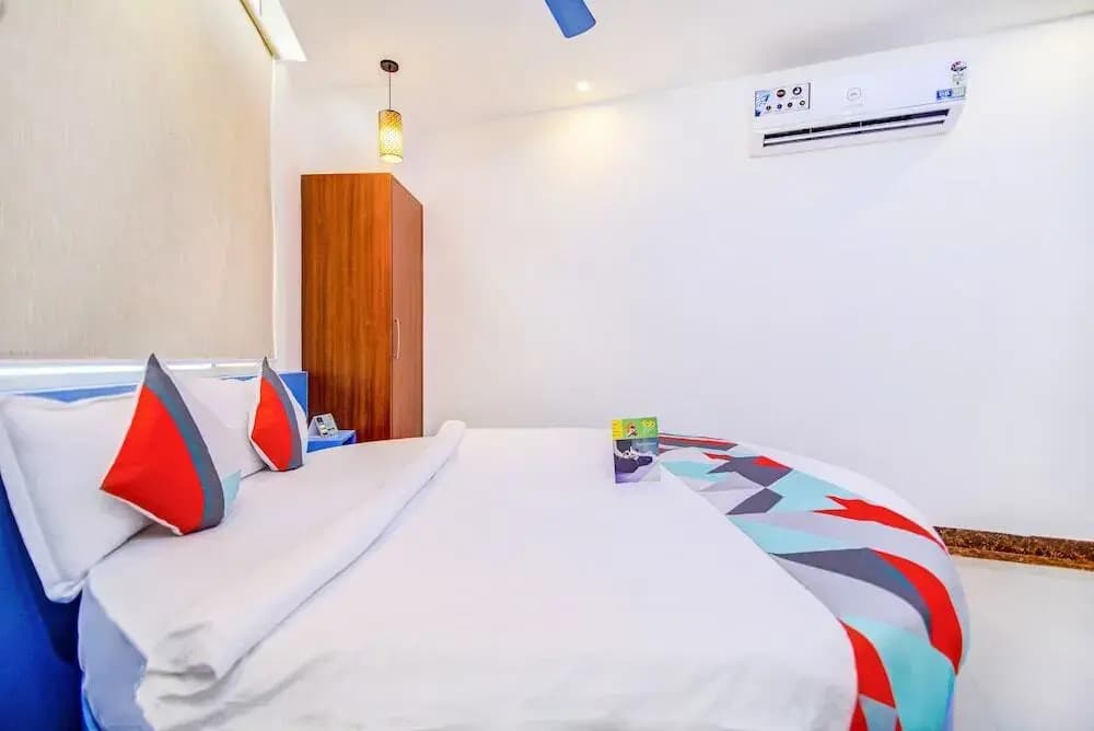 D Comfort Residency by FabHotel - photo 4