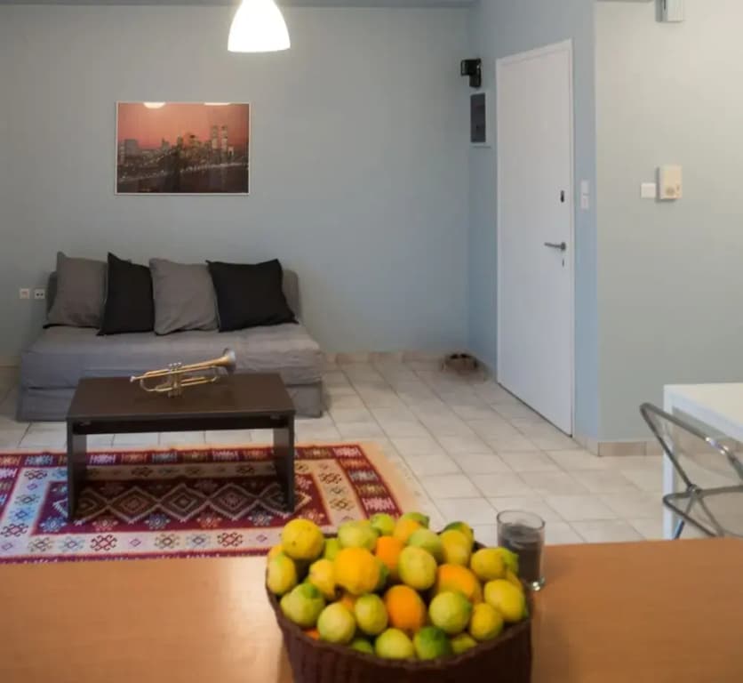 Tango 592 2 Bedroom Apt Athens - photo 2