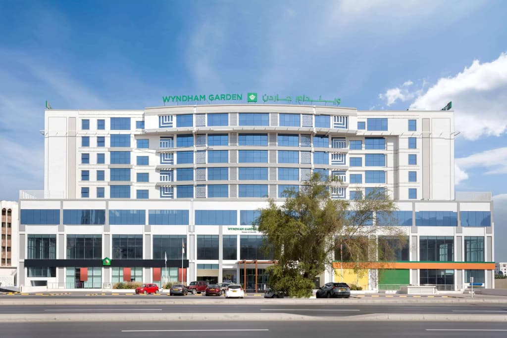 Hotel Wyndham Garden Muscat Al Khuwair - photo 1
