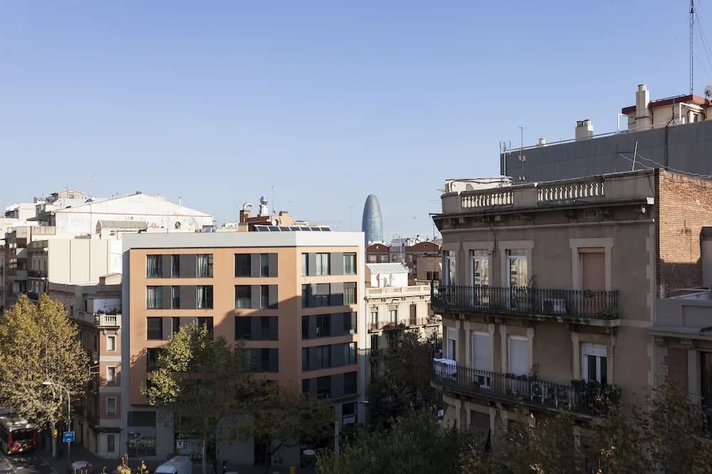 No Limit Hostel Sagrada Familia - photo 1