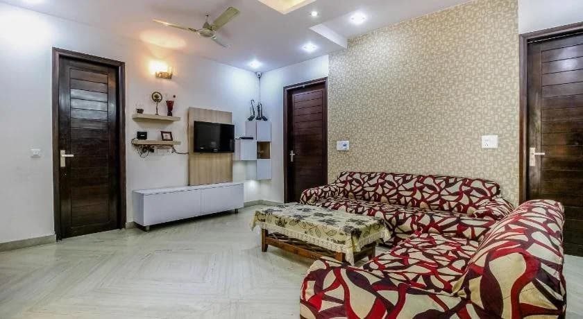 Stay Royal Bed  Breakfast - photo 30