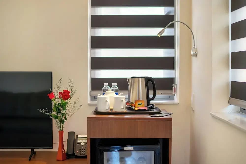 Full Moon Apartments - photo 5