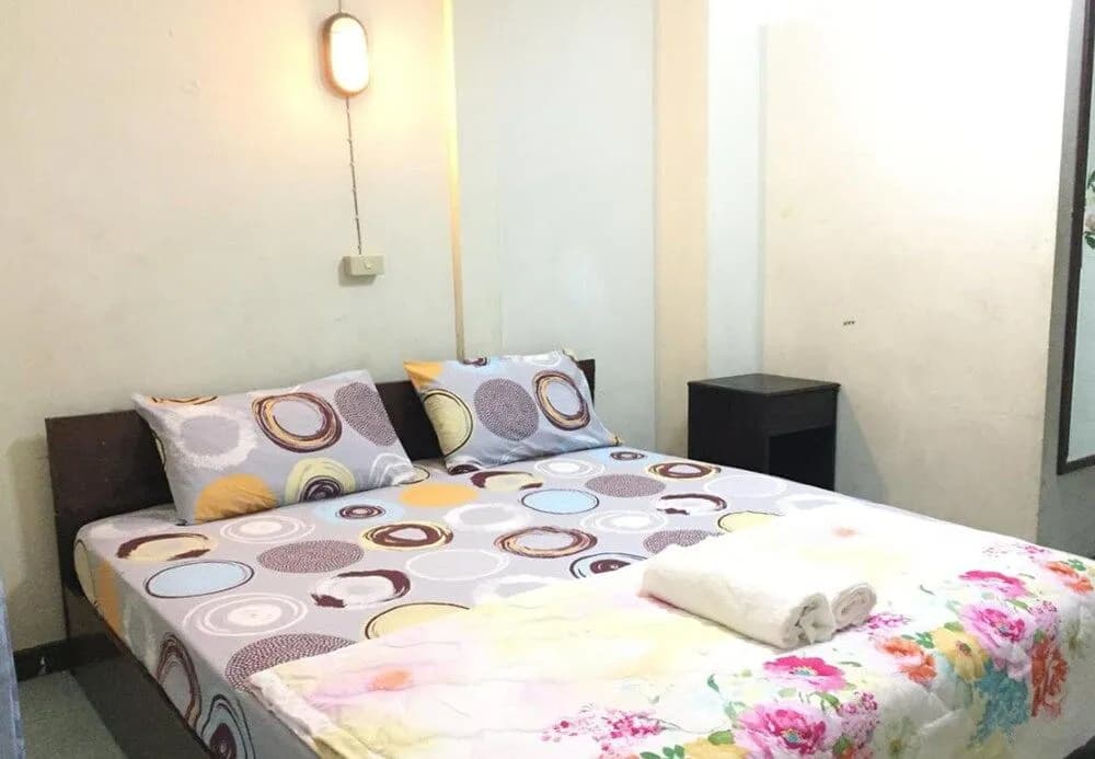Nat 2 Guest House - photo 5